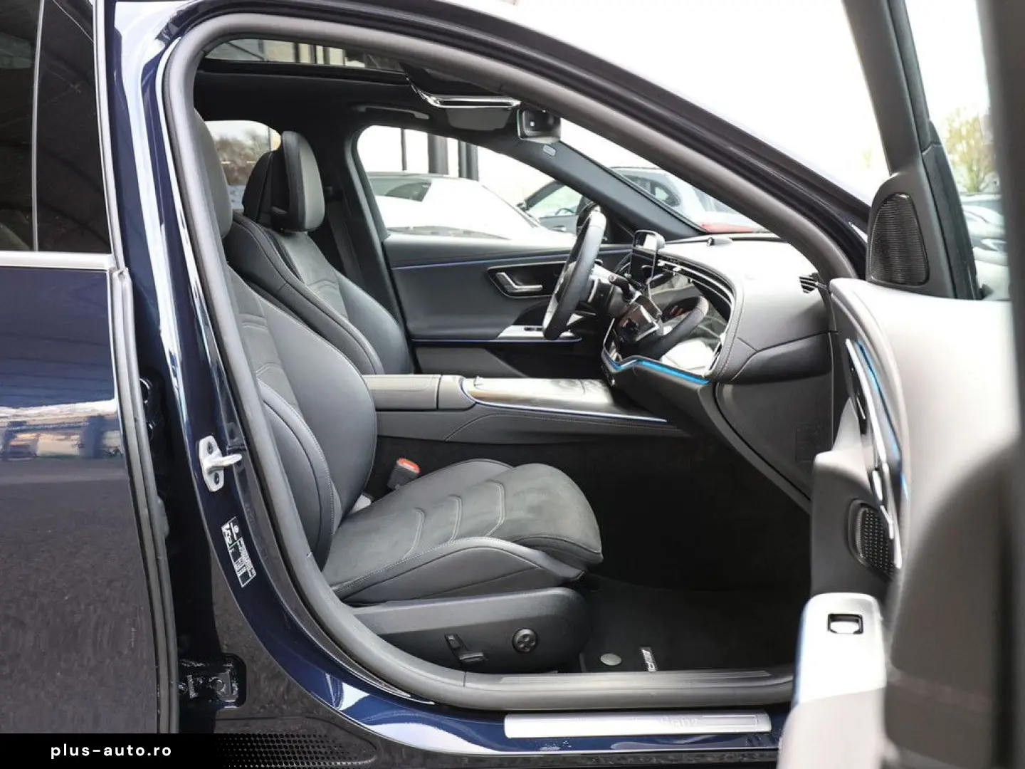 MERCEDES-BENZ E 300 e AMG Sport Advanced Superscreen Distr.