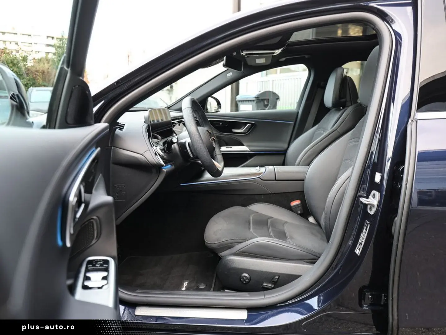 MERCEDES-BENZ E 300 e AMG Sport Advanced Superscreen Distr.