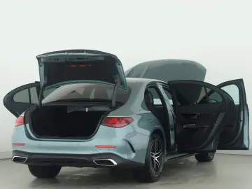 MERCEDES-BENZ E 220 d AMG Advanced LED Night Distronic