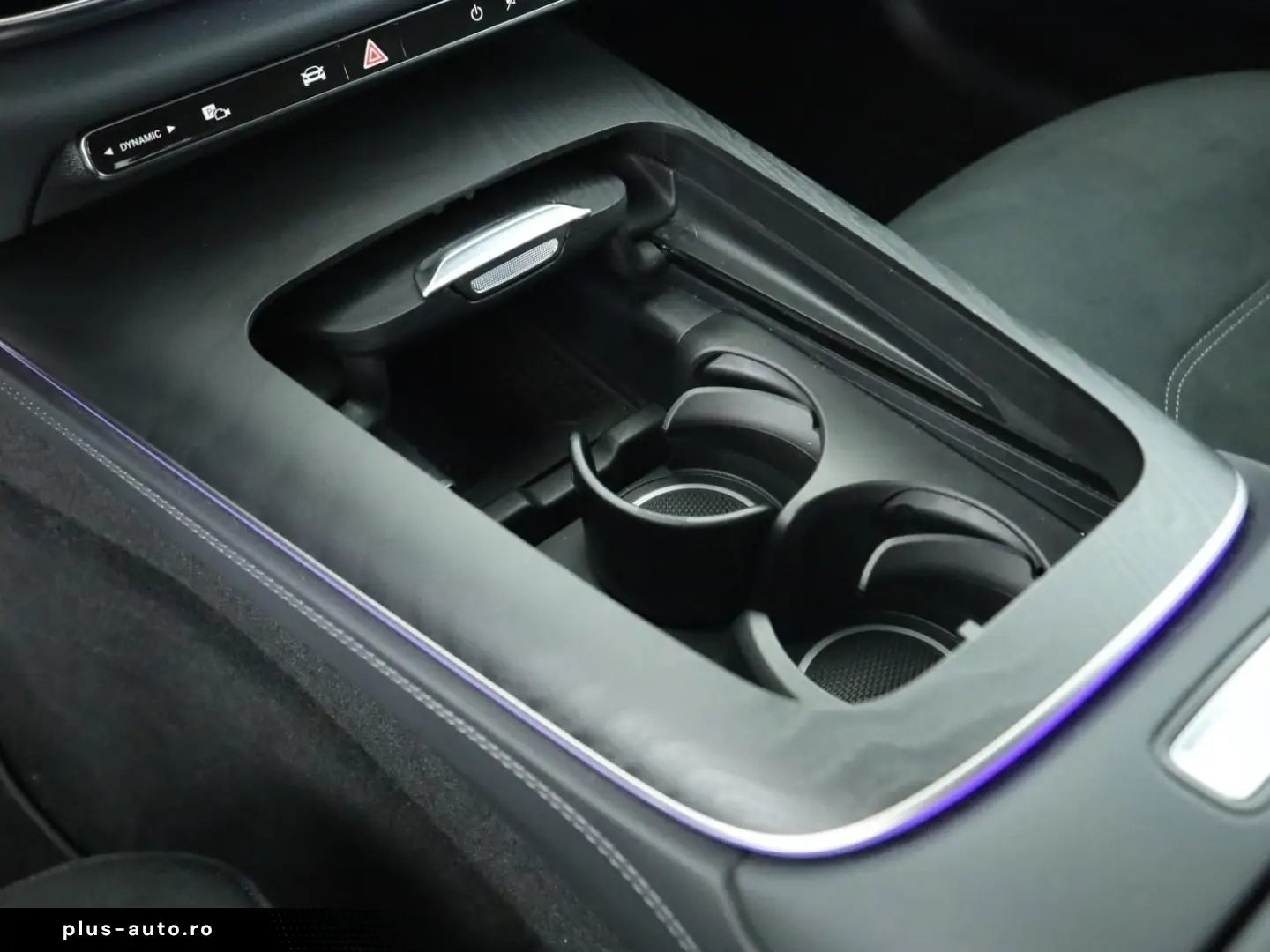 MERCEDES-BENZ E 220 d AMG Advanced LED Night Distronic