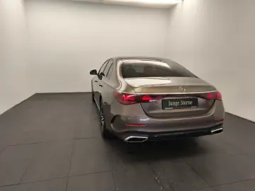 MERCEDES-BENZ E 220 d AMG Prem Plus Pano Distr SuperScreen
