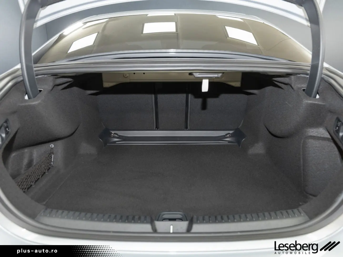 MERCEDES-BENZ E 200 AMG  DIG.LIGHT Distro Night 360