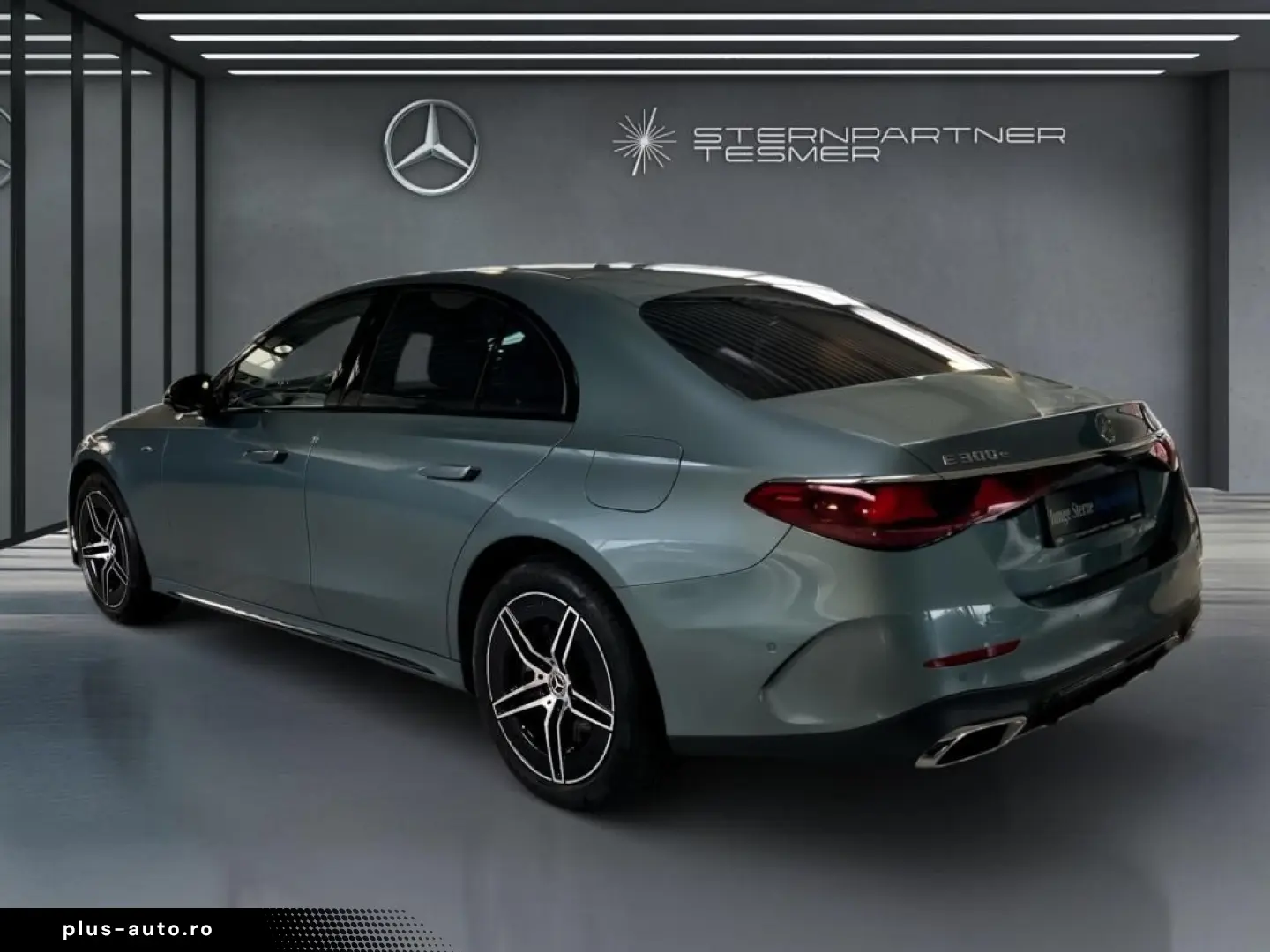 MERCEDES-BENZ E 300 e AMG Night 360  Digital Light Memory