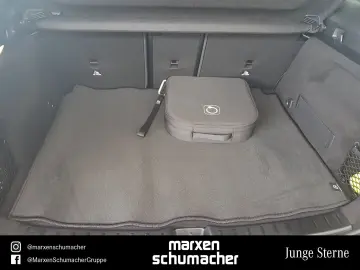 MERCEDES-BENZ EQA 250 AMG Line Pano 360  MBUX LED AHK  Night