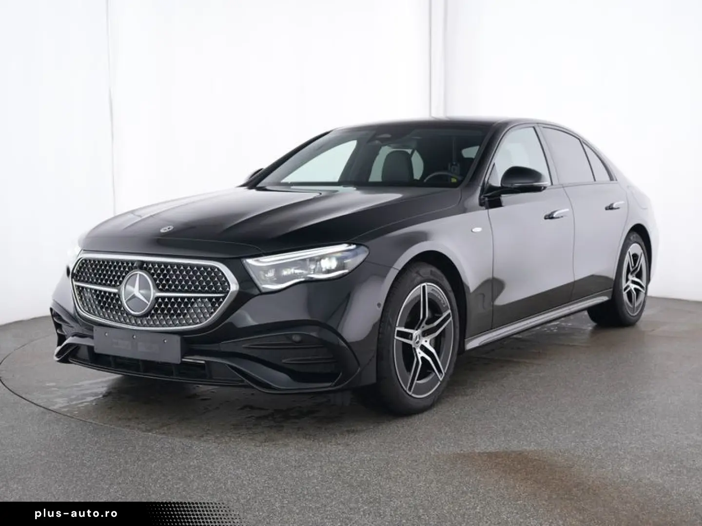 MERCEDES-BENZ E 300e EQ AMG AHK NIGHT