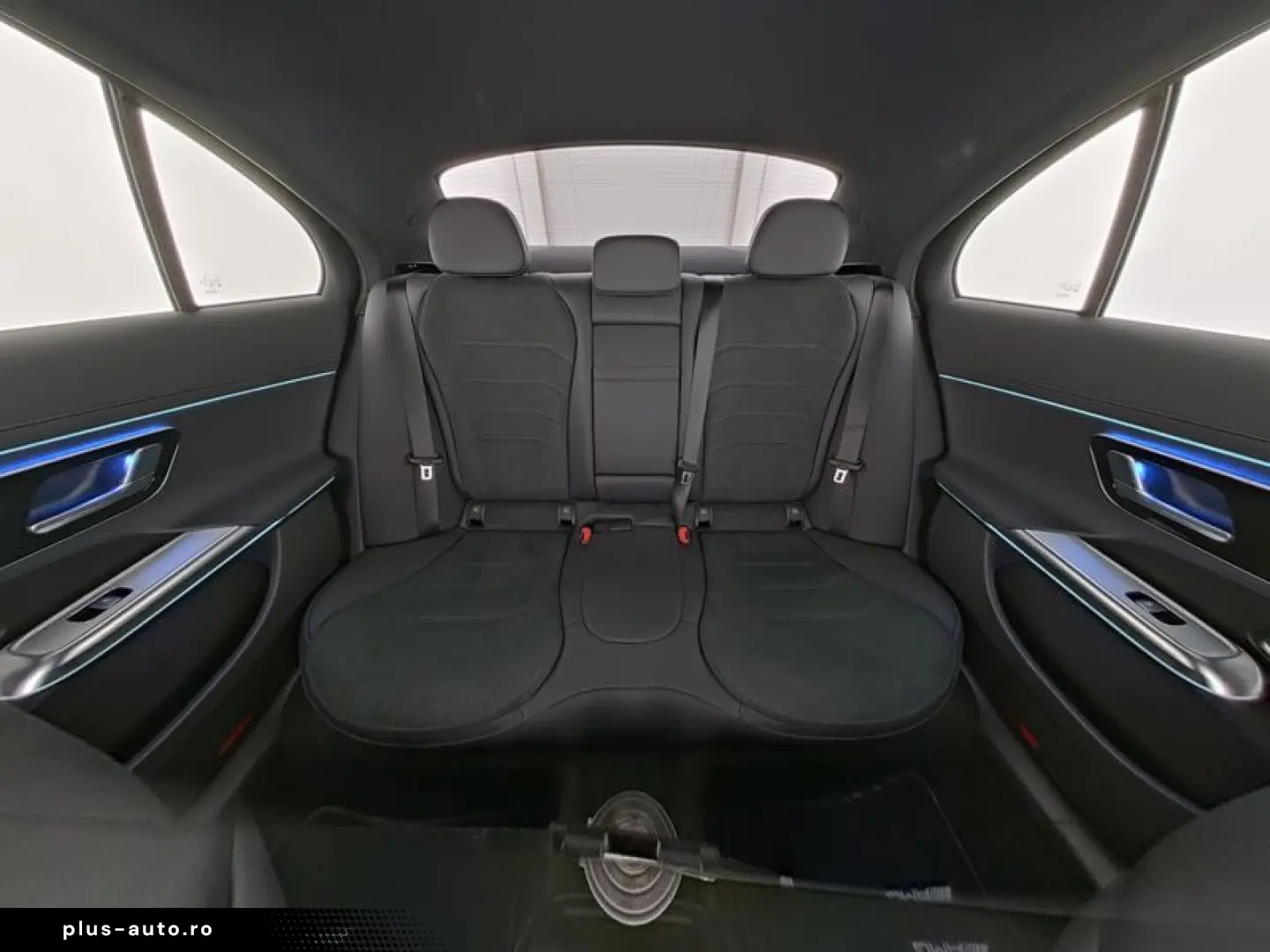 MERCEDES-BENZ E 300e EQ AMG AHK NIGHT