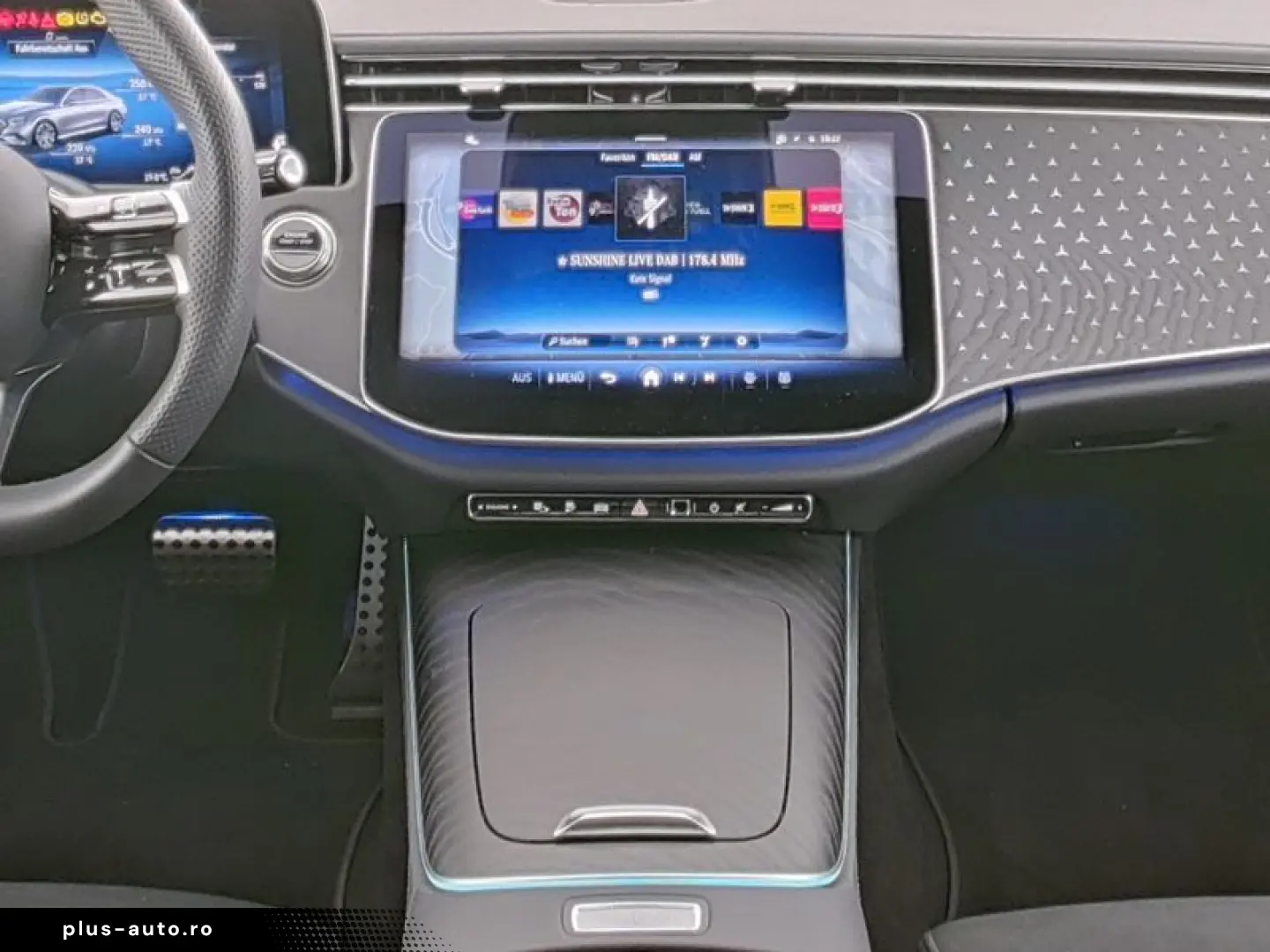 MERCEDES-BENZ E 300e EQ AMG AHK NIGHT