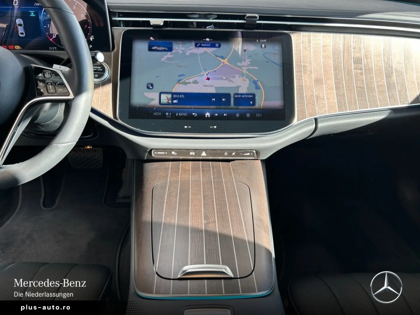 MERCEDES-BENZ E 200 EXCLUSIVE Prem. Bur4D 360  18  MEMO