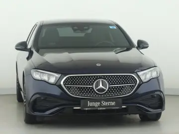 MERCEDES-BENZ E 220 d AMG Advanced LED Night Distronic