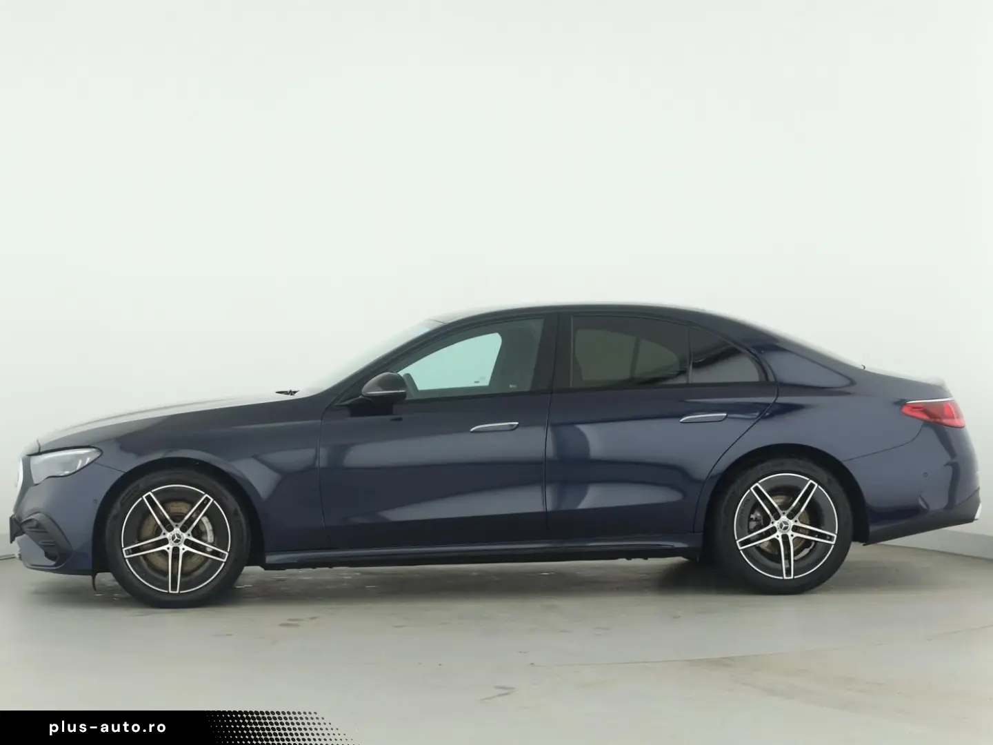 MERCEDES-BENZ E 220 d AMG Advanced LED Night Distronic