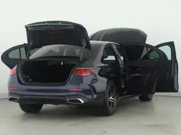 MERCEDES-BENZ E 220 d AMG Advanced LED Night Distronic