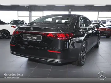 MERCEDES-BENZ E 300 e Avantgarde LED DISTRONIC MBUX