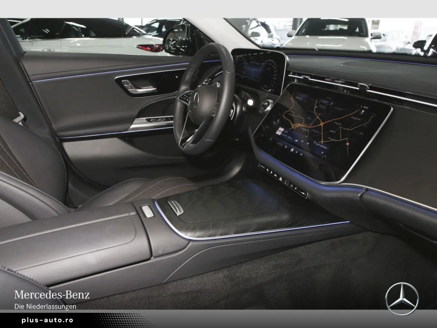 MERCEDES-BENZ E 300 e Avantgarde LED DISTRONIC MBUX