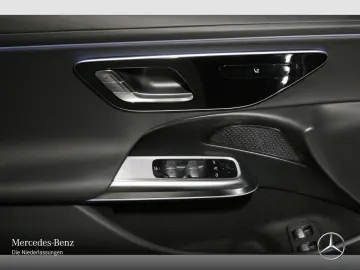 MERCEDES-BENZ E 300 e Avantgarde LED DISTRONIC MBUX