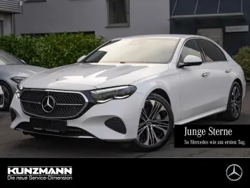 MERCEDES-BENZ E 300 e Avantgarde Superscreen Distronic 360