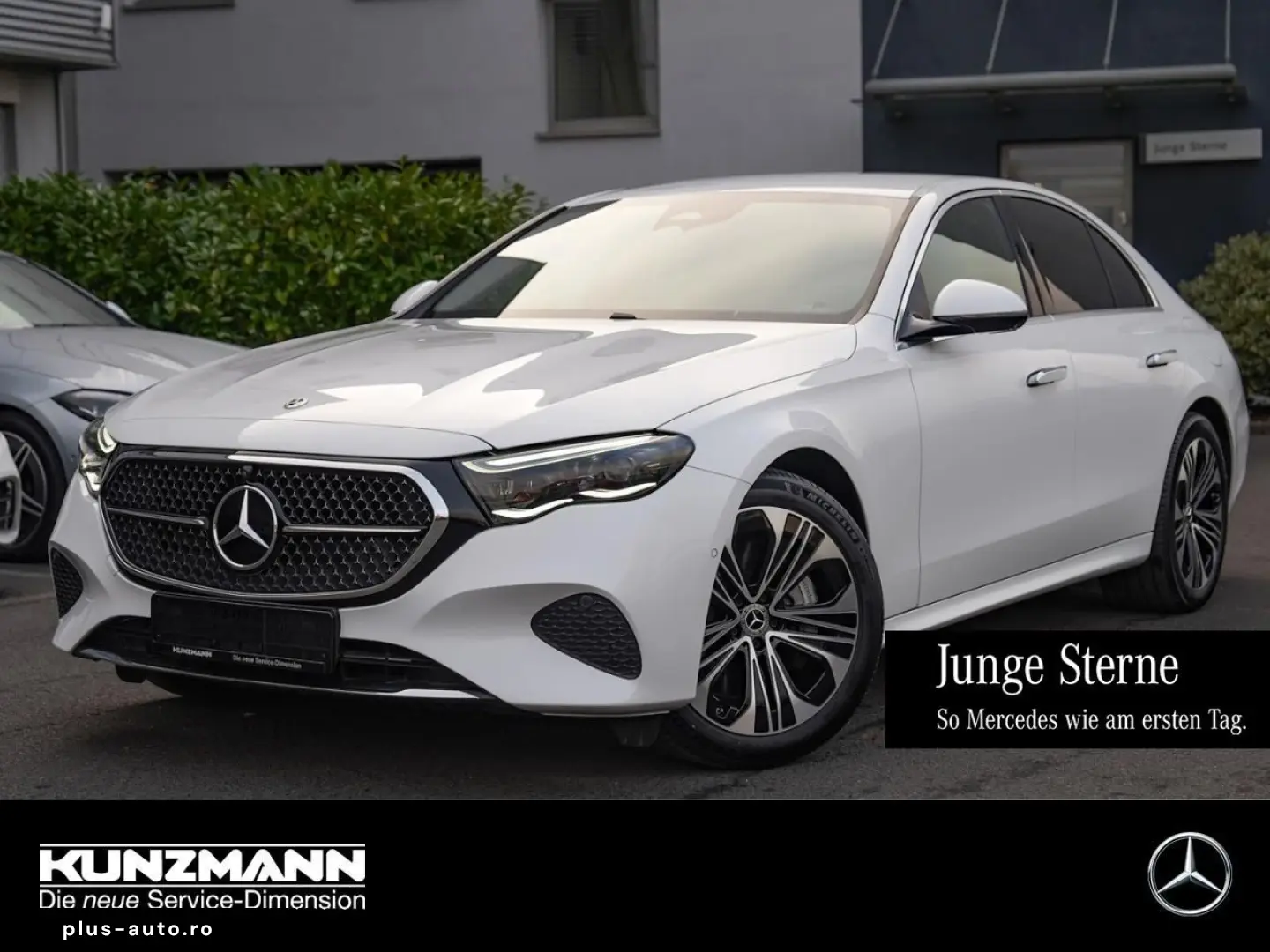 MERCEDES-BENZ E 300 e Avantgarde Superscreen Distronic 360