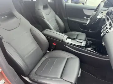 MERCEDES-BENZ CLA 200 AMG ACC PANO HEADUP MEMORY SH