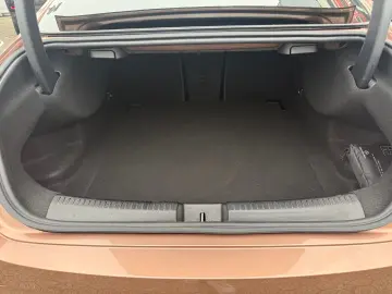 MERCEDES-BENZ CLA 200 AMG ACC PANO HEADUP MEMORY SH