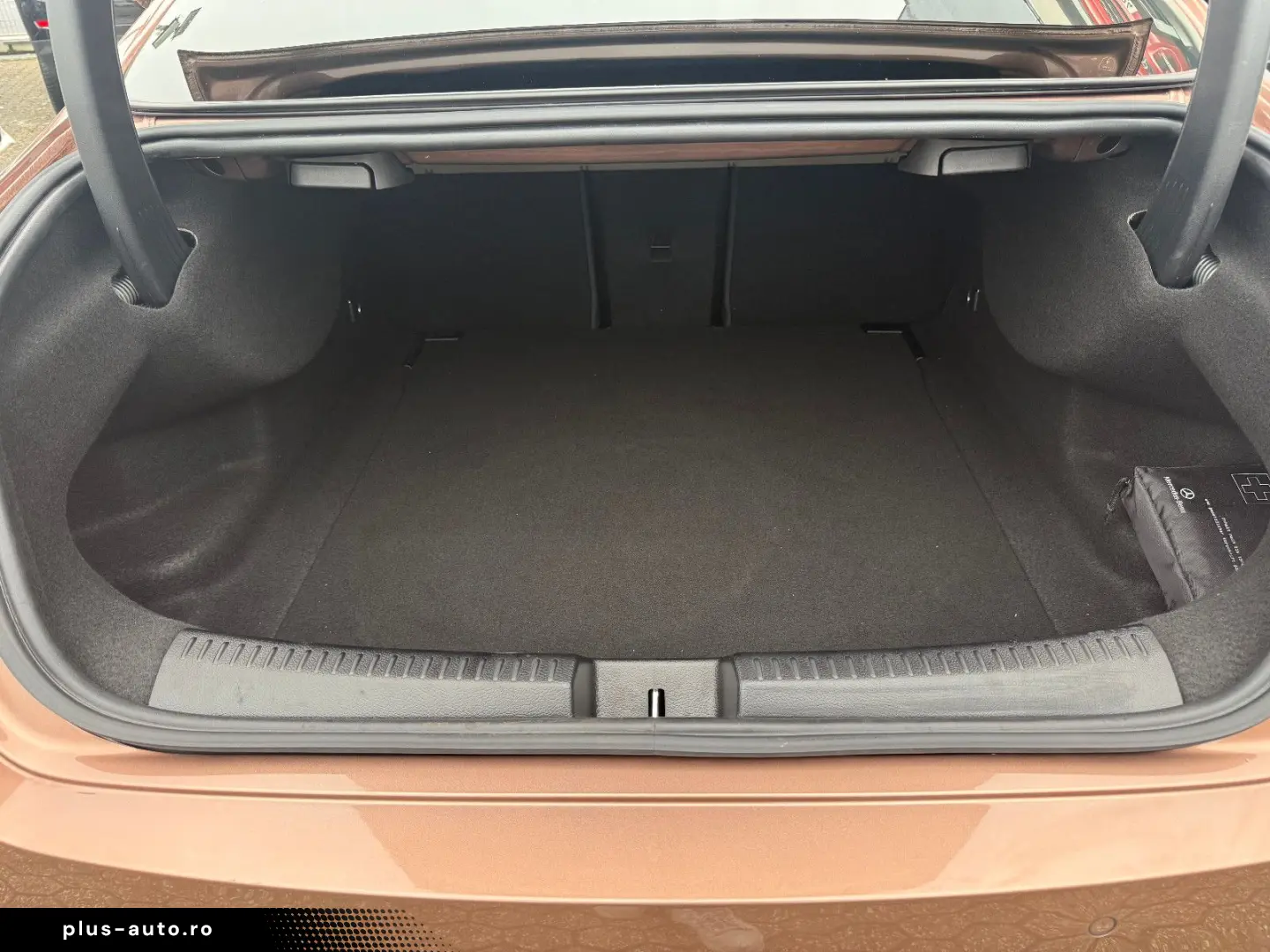 MERCEDES-BENZ CLA 200 AMG ACC PANO HEADUP MEMORY SH