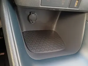 Toyota Yaris 1.5 hybrid 92 CP Eco