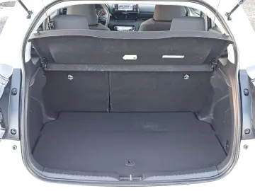 Toyota Yaris 1.5 hybrid 92 CP Eco