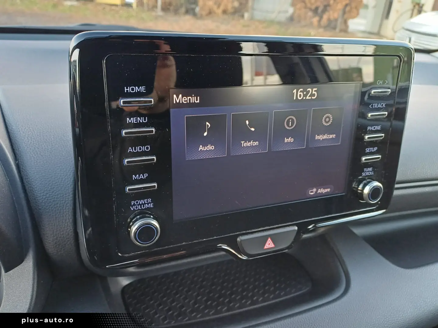 Toyota Yaris 1.5 hybrid 92 CP Eco