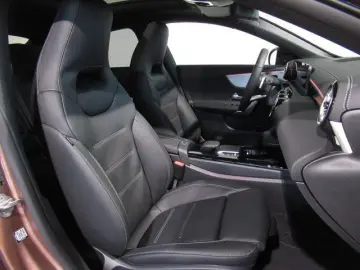 MERCEDES-BENZ CLA 200 Coupé AMG Night Pano MBUX LED &hellip;