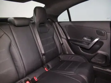 MERCEDES-BENZ CLA 200 Coupé AMG Night Pano MBUX LED &hellip;