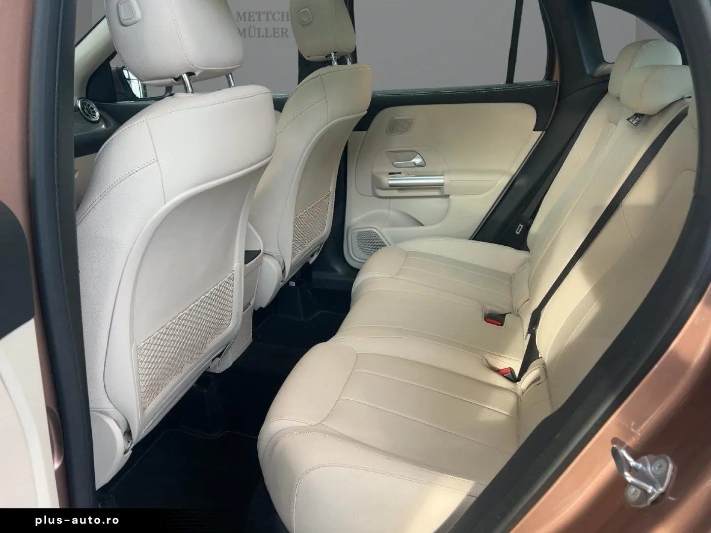 MERCEDES-BENZ GLA 250 e Progressive S-Dach TWA 360 CarPlay