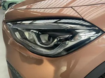 MERCEDES-BENZ GLA 250 e Progressive S-Dach TWA 360 CarPlay