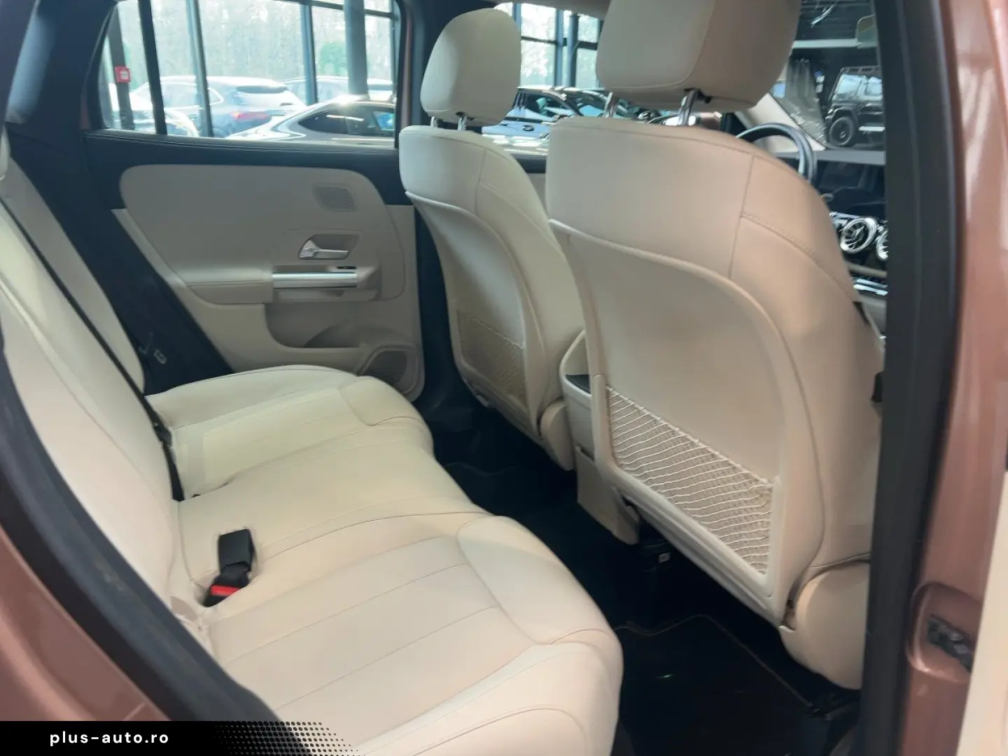 MERCEDES-BENZ GLA 250 e Progressive S-Dach TWA 360 CarPlay