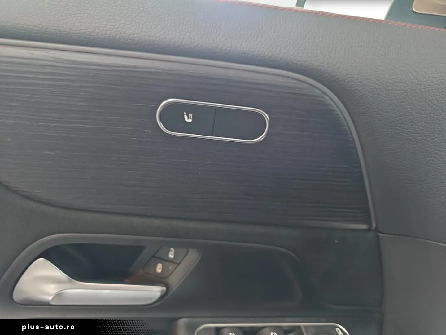 MERCEDES-BENZ GLA 250 e AMG MBEAM AMBIENTE MBUX SHZ DISTR