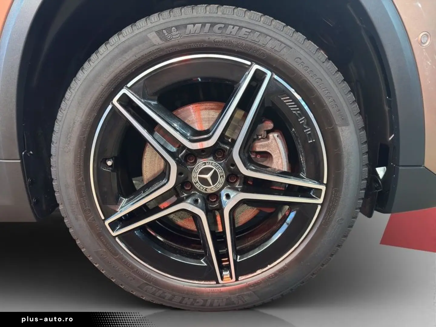 MERCEDES-BENZ GLA 250 e AMG HUD PANO 360  KAMERA DIS&hellip;