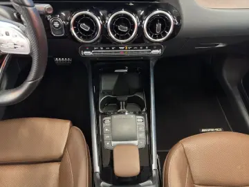 MERCEDES-BENZ GLA 250 e AMG HUD PANO 360  KAMERA DIS&hellip;