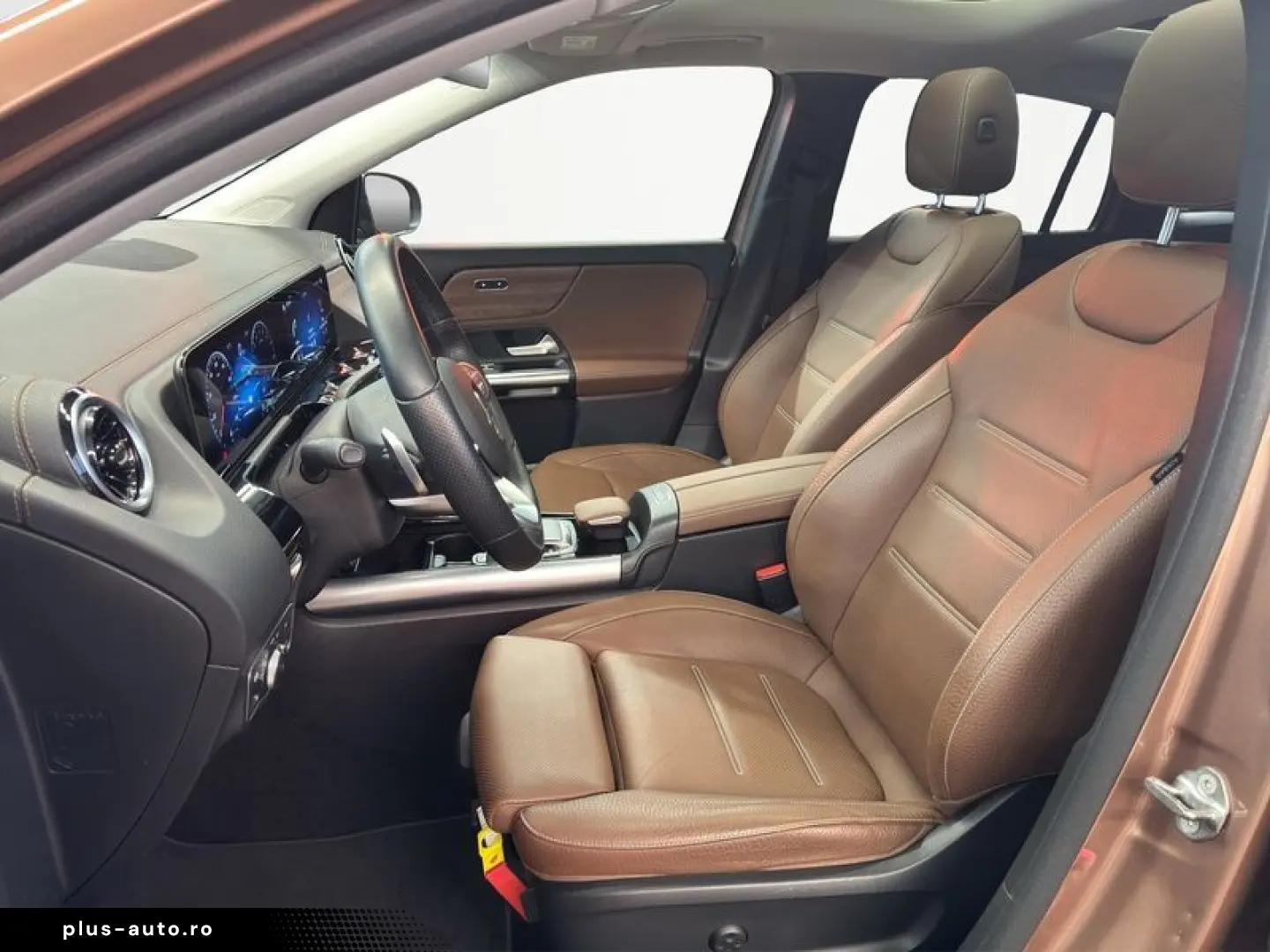 MERCEDES-BENZ GLA 250 e AMG HUD PANO 360  KAMERA DIS&hellip;