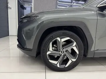 HYUNDAI TUCSON 265 CP - PLUG-IN HYBRID – 4WD PRIME