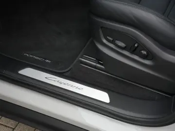 PORSCHE E-Hybrid Coupé INNODRIVE-PANO-SPORTABGAS-22TURBO