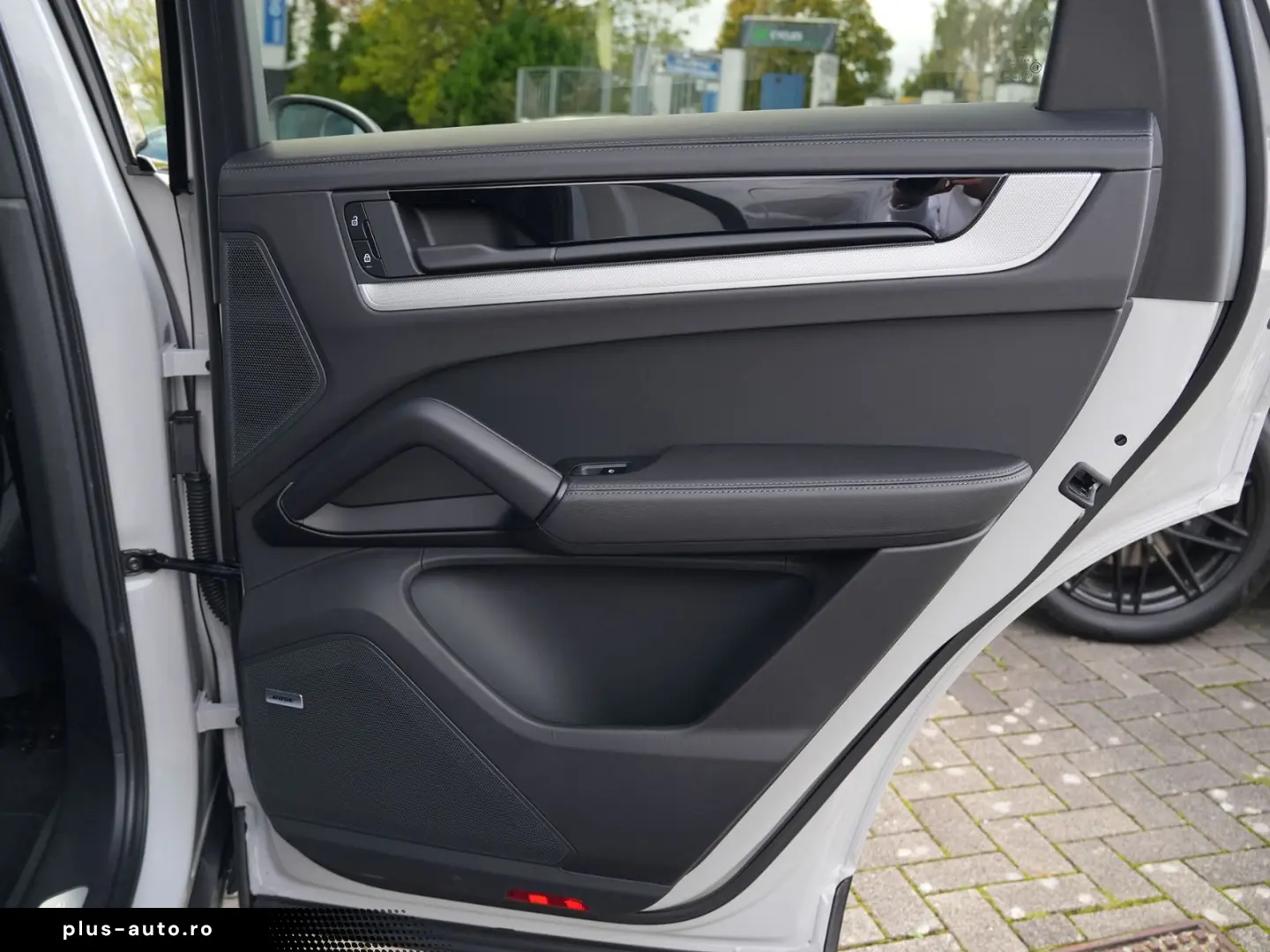 PORSCHE E-Hybrid Coupé INNODRIVE-PANO-SPORTABGAS-22TURBO