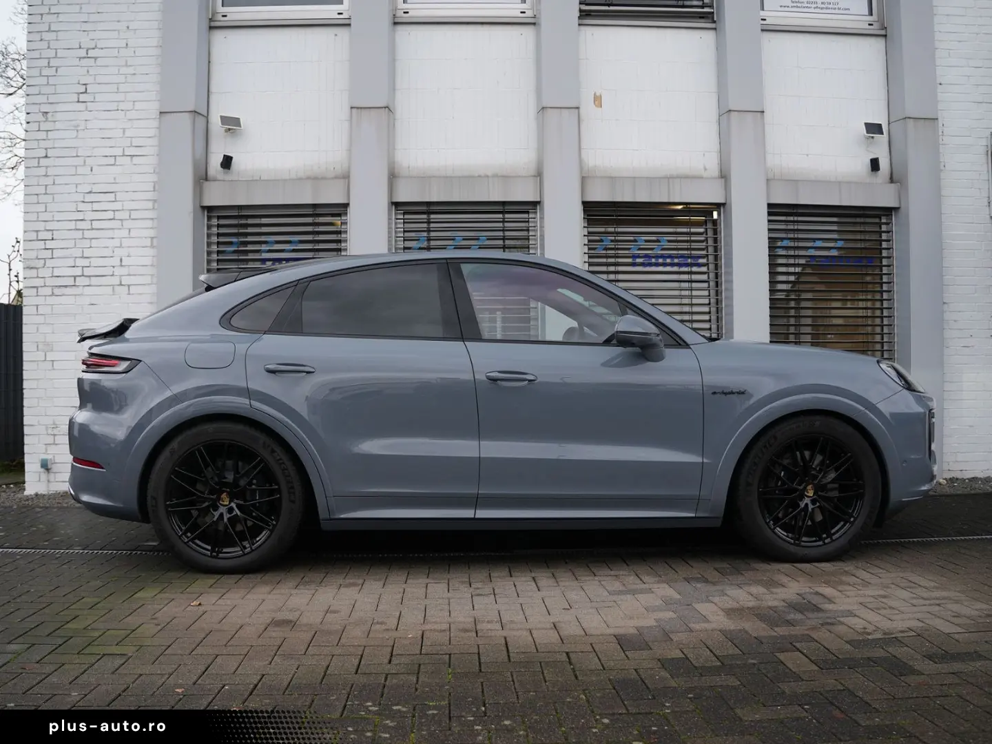 PORSCHE E-Hybrid Coupé SPORTDESIGN-PAKET-SPORTABGAS-VOLL