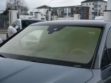 PORSCHE E-Hybrid Coupé SPORTDESIGN-PAKET-SPORTABGAS-VOLL