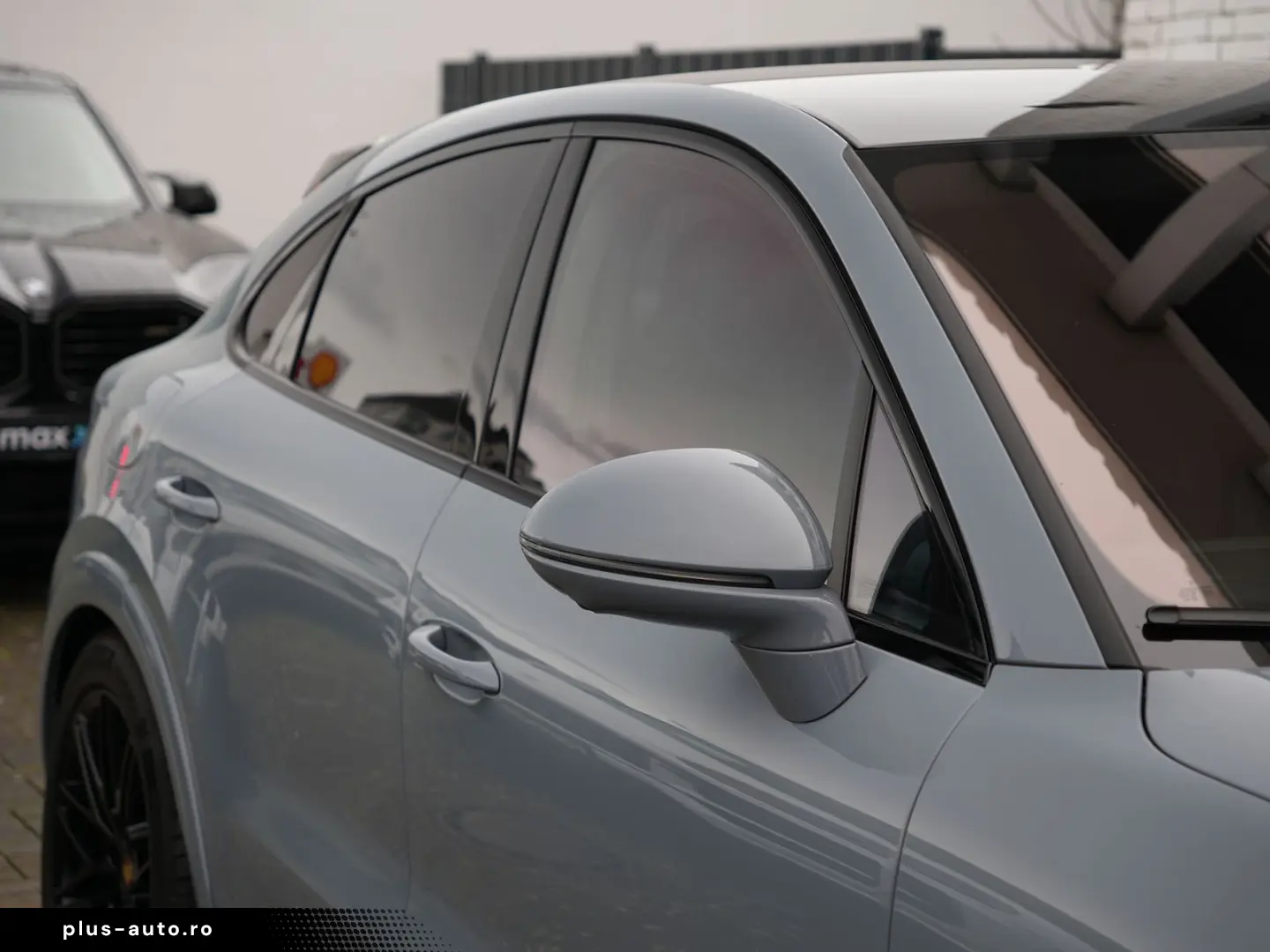 PORSCHE E-Hybrid Coupé SPORTDESIGN-PAKET-SPORTABGAS-VOLL