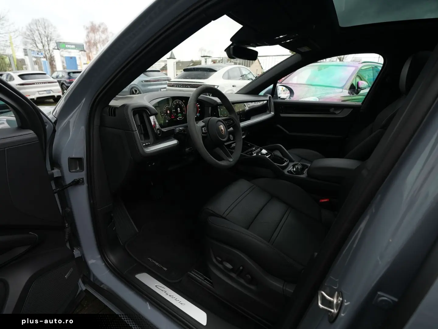 PORSCHE E-Hybrid Coupé SPORTDESIGN-PAKET-SPORTABGAS-VOLL