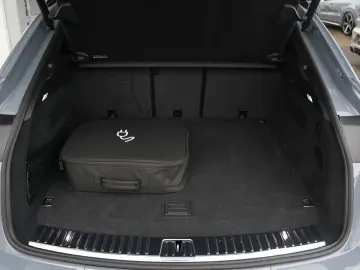 PORSCHE E-Hybrid Coupé SPORTDESIGN-PAKET-SPORTABGAS-VOLL