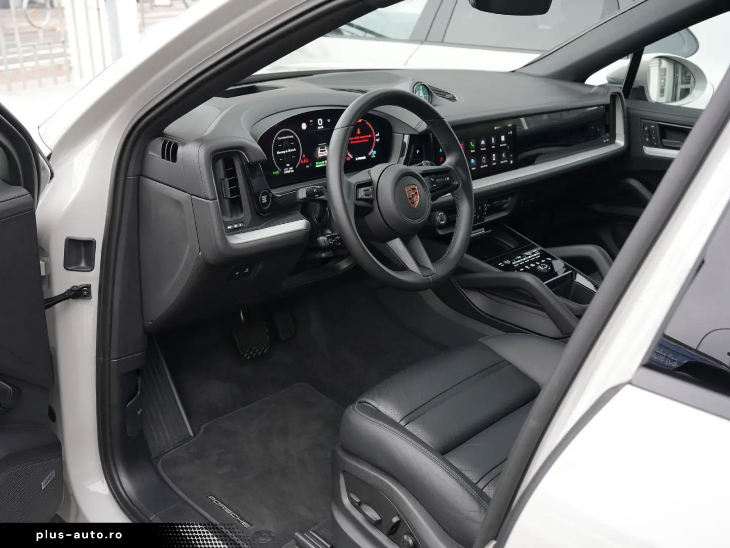 PORSCHE E-Hybrid Coupé SPORTDESIGN-PAKET-INNODRIVE-BOSE