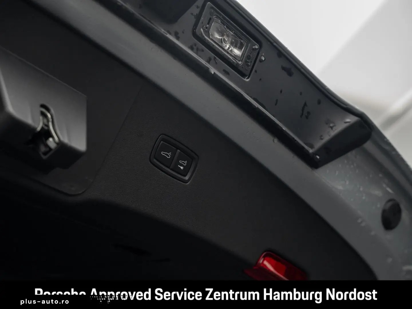 PORSCHE Cayenne E-Hybrid Coupe