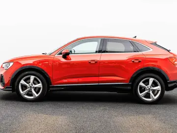 AUDI Q3 SPORTBACK 45TFSie S LINE ACC KEYLESS PANO 360