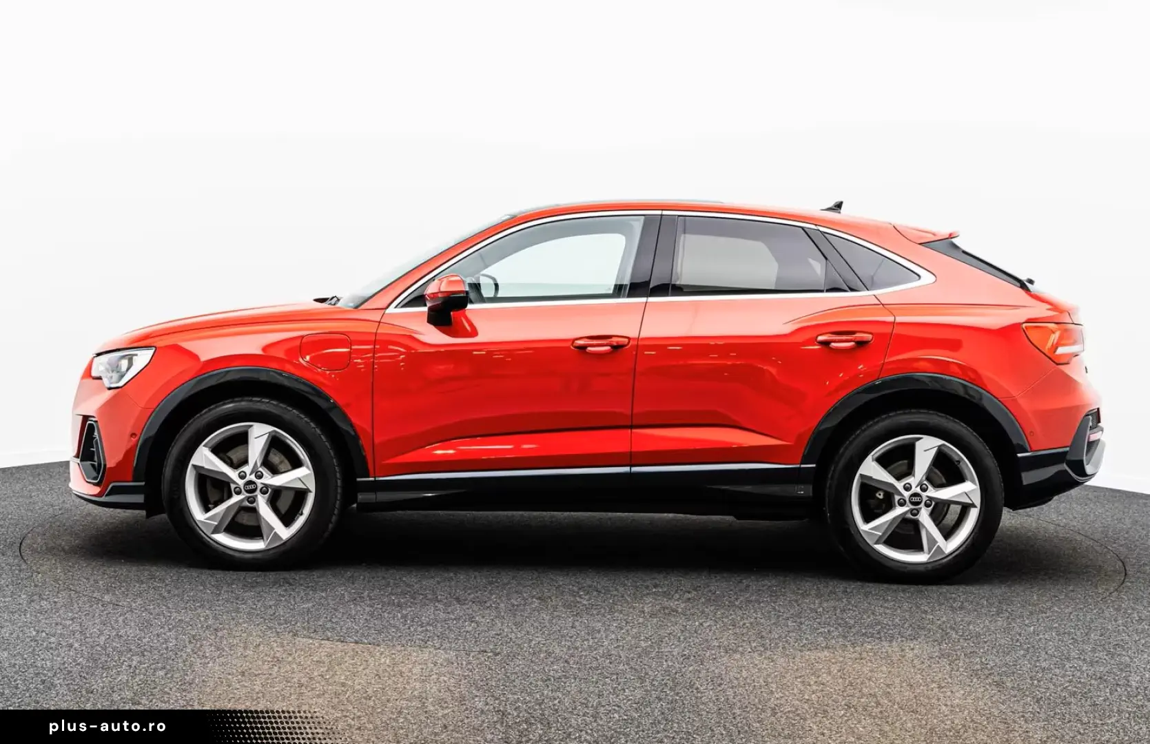 AUDI Q3 SPORTBACK 45TFSie S LINE ACC KEYLESS PANO 360