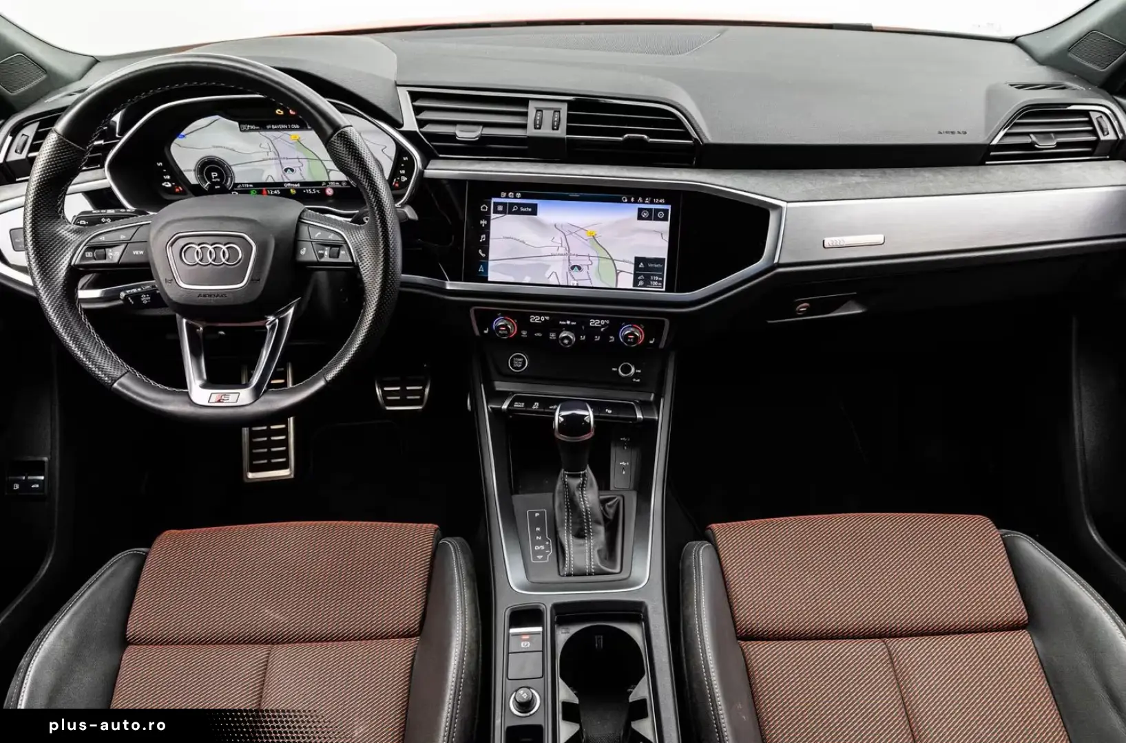 AUDI Q3 SPORTBACK 45TFSie S LINE ACC KEYLESS PANO 360