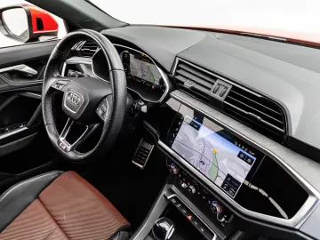 AUDI Q3 SPORTBACK 45TFSie S LINE ACC KEYLESS PANO 360