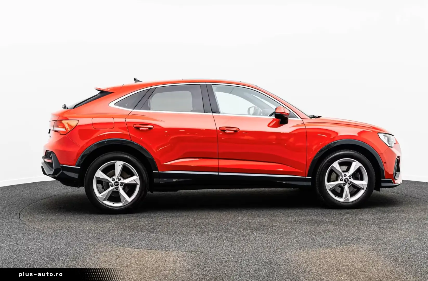 AUDI Q3 SPORTBACK 45TFSie S LINE ACC KEYLESS PANO 360